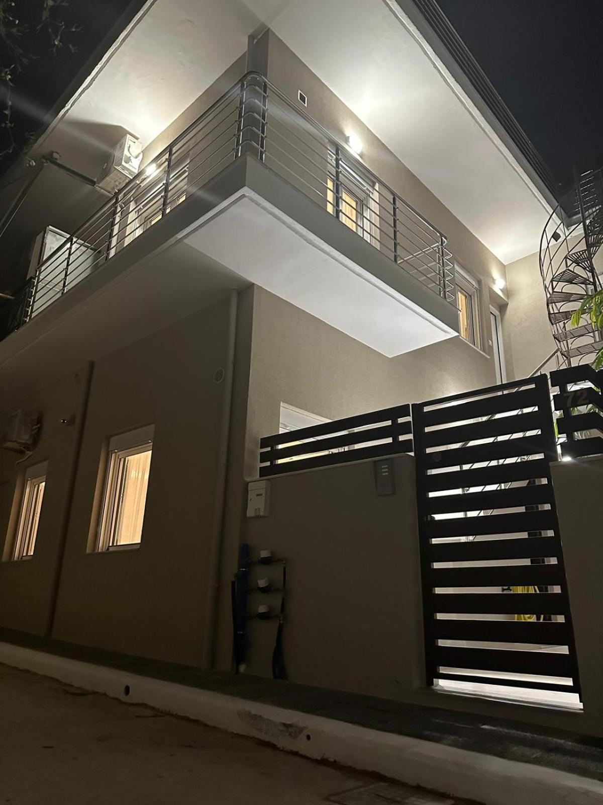 A & A Apartments Kalamata Exterior photo