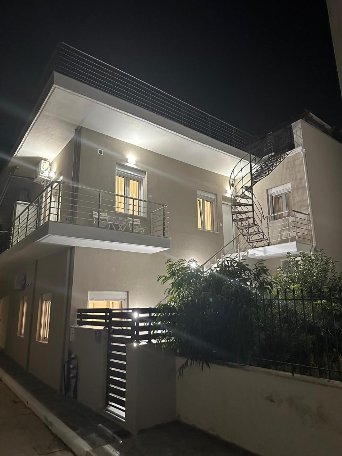 A & A Apartments Kalamata Exterior photo